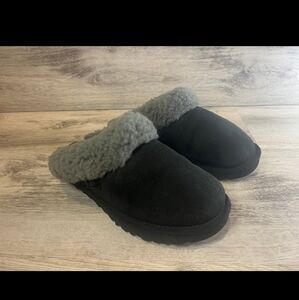 Uggs cluggette slippers